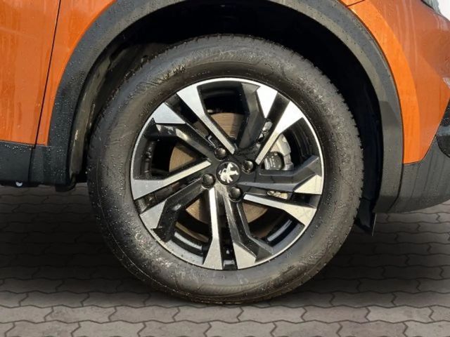 Peugeot E-2008 Allure Pack