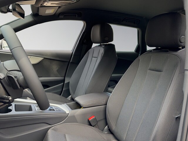 Audi A4 35 TFSI Avant S-Tronic