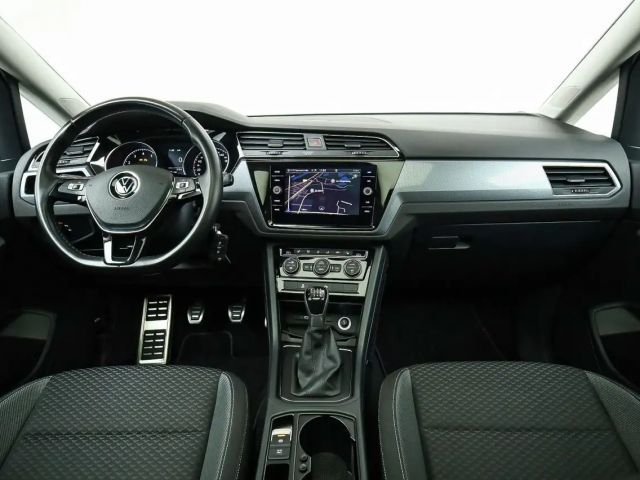 Volkswagen Touran 1.5 TSI Comfortline