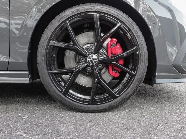 Volkswagen Golf 2.0 TSI GTI