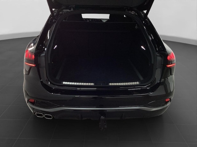 Audi A6 Avant Quattro S-Tronic