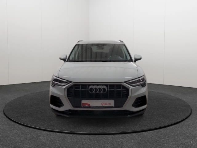 Audi Q3 S-Line S-Tronic