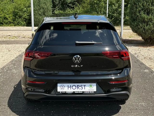 Volkswagen Golf 1.5 TSI