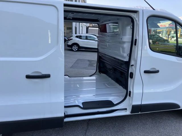 Nissan Primastar L2H1 dCi 150