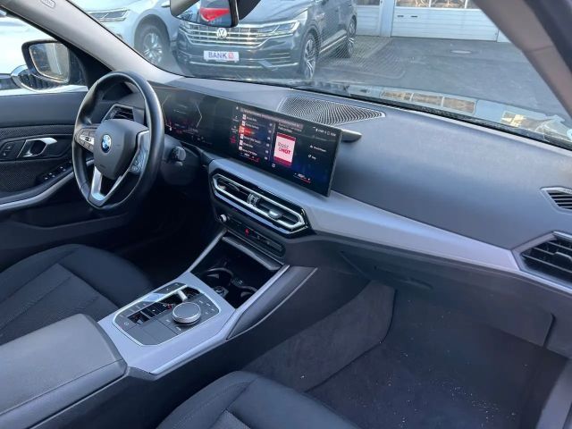 BMW 320 320d Touring xDrive