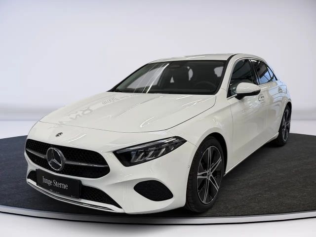 Mercedes-Benz A 180 Hatchback