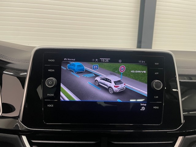 Volkswagen T-Roc 1.5 TSI R-Line