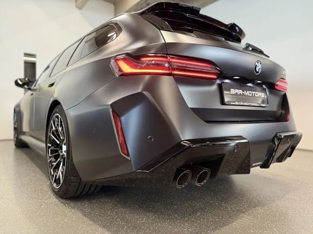 BMW M5 M5*GLASDACH*360°*HUD*MEMORY*B&W*AHK*GARANTIE*VOLL*