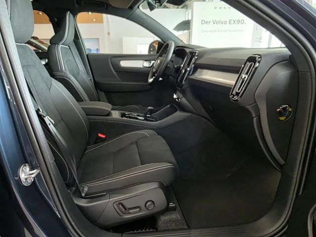Volvo XC40 Plus