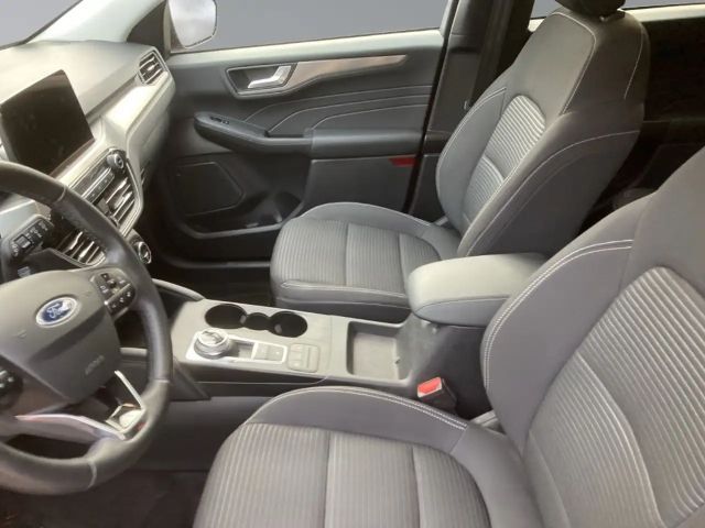 Ford Kuga Hybrid Titanium