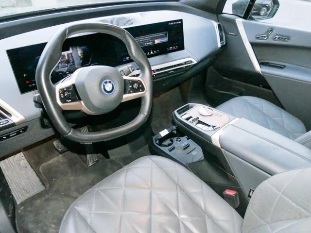 BMW iX xDrive50
