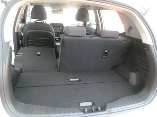 SsangYong Tivoli 2WD