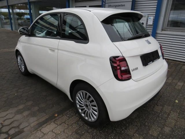Fiat 500e Basis 42kWh Klimaautomatik DAB Tempomat