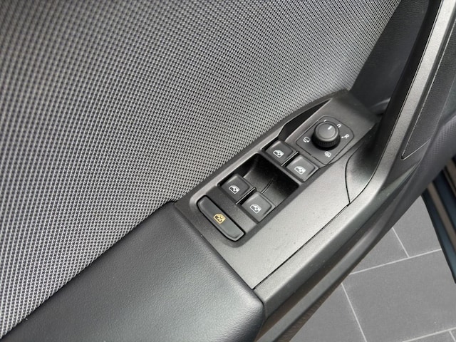 Seat Leon Leon 1.0 TSIe LED KLIMA SITZHEIZUNG