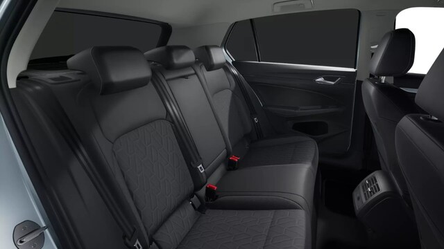 Volkswagen Golf 1.5 eTSI DSG