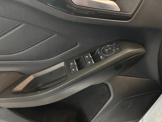 Ford Focus ST Line Wagon