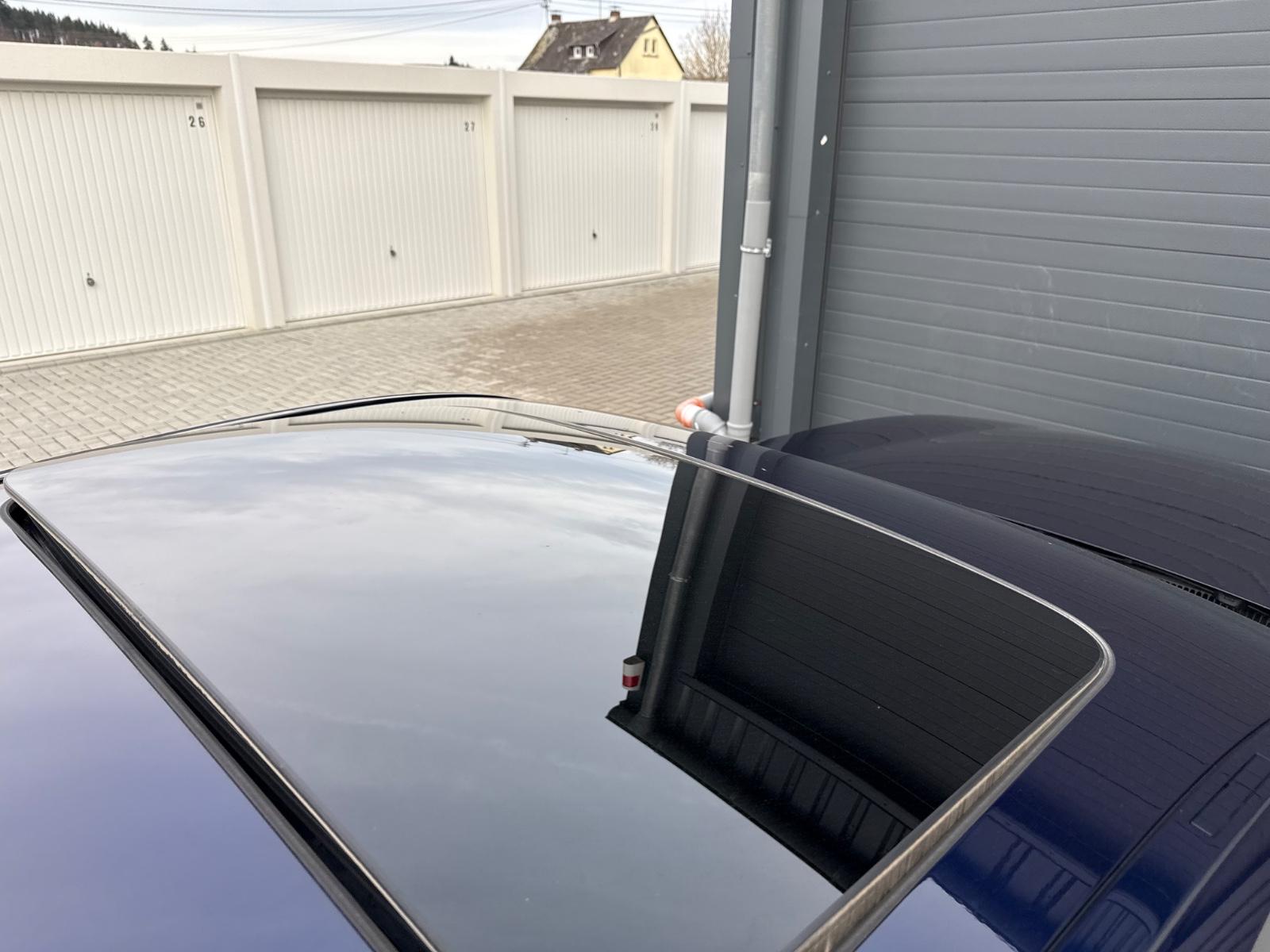 BMW 540 540i Luxury Line Sedan