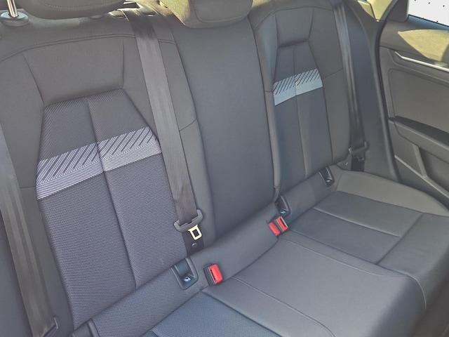 Audi A3 30 TFSI S-Tronic Sportback