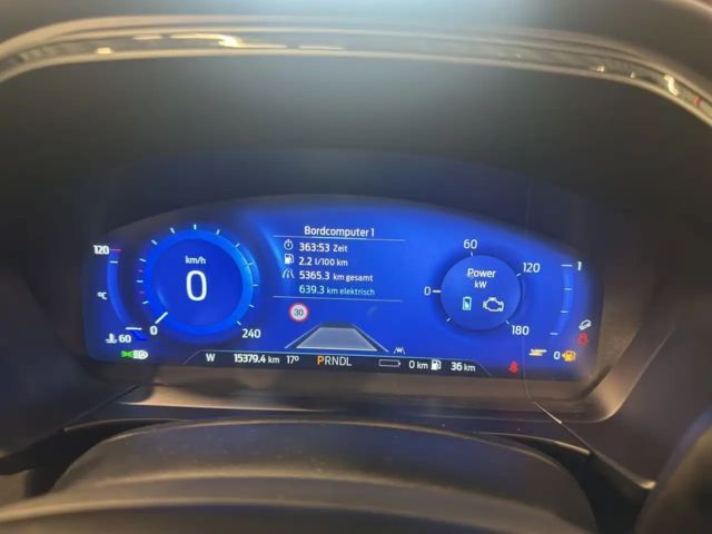 Ford Kuga Plug in Hybrid ST Line X