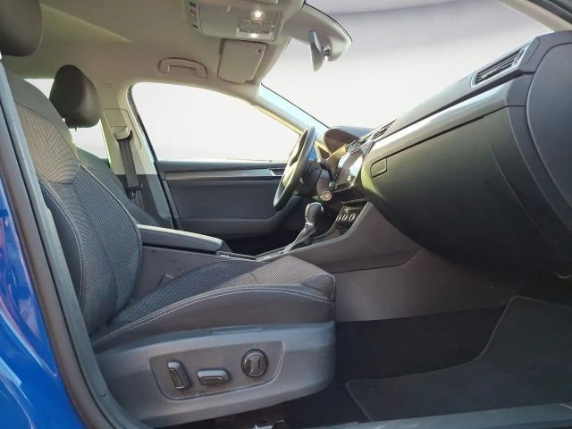 Skoda Superb 2.0 TDI Combi Style Style