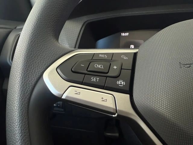 Volkswagen T-Cross 4Me TSI