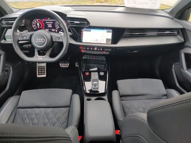 Audi RS3 Quattro S-Tronic Sedan Sportback