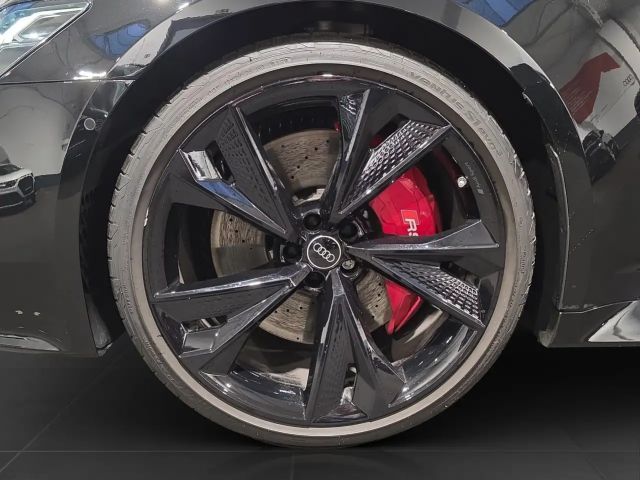 Audi RS6 Avant Quattro