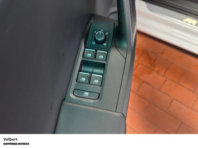 Seat Leon 1.5 eTSI DSG FR-lijn Sportstourer