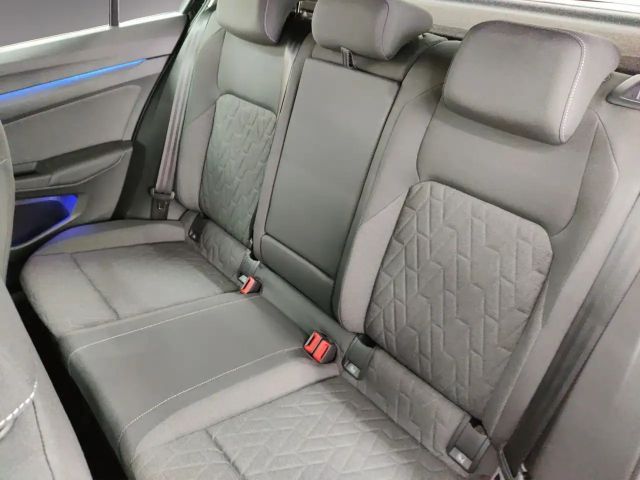 Volkswagen Golf 1.5 TSI Life