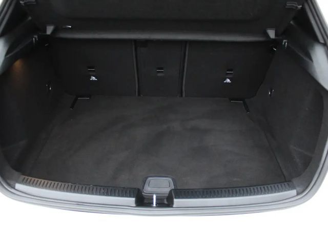 Mercedes-Benz A 180 A 180 d Hatchback