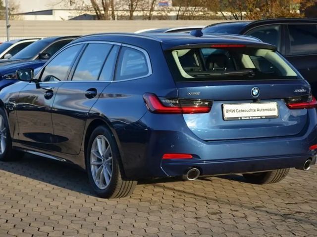 BMW 320 320e xDrive