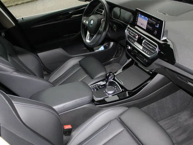 BMW X3 xDrive30e