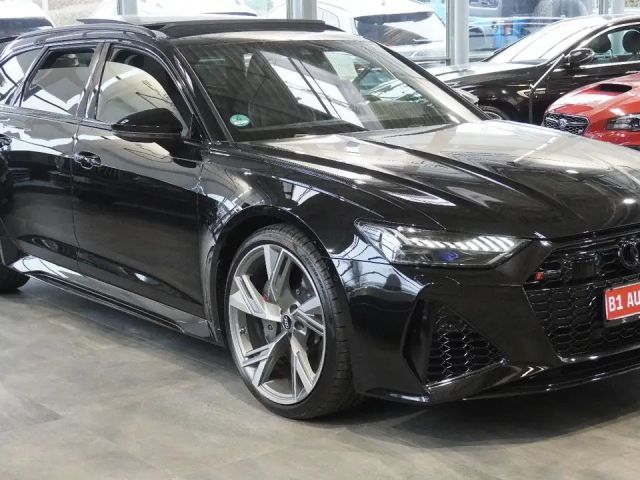 Audi RS6 4.0 TFSI Avant Quattro