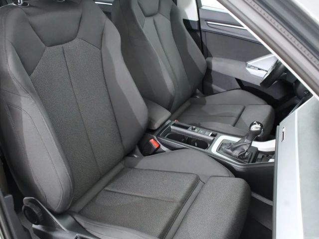 Audi Q3 45 TFSI Hybride