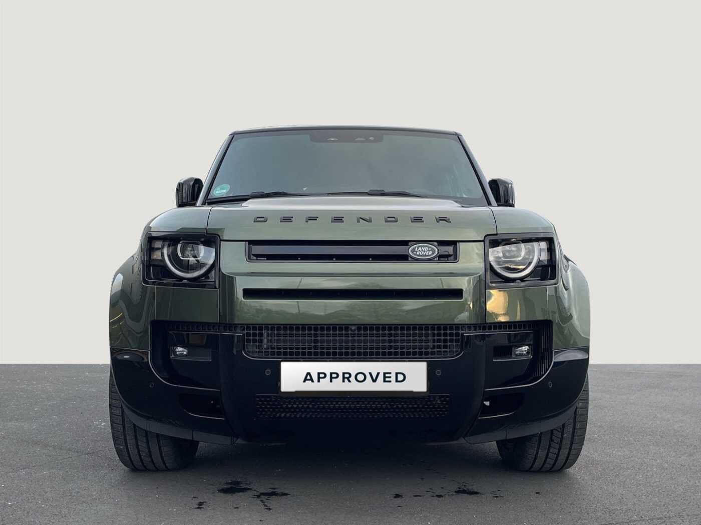 Land Rover Defender 110