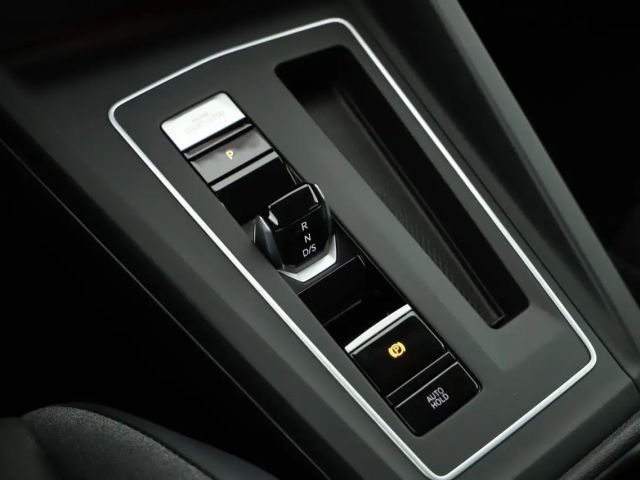 Volkswagen Golf 2.0 TDI DSG Golf VIII