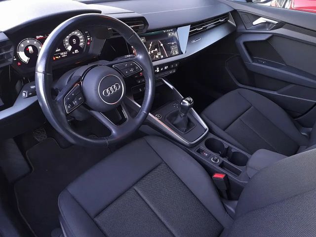 Audi A3 30 TDI Sedan