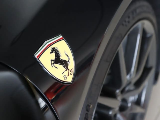 Ferrari SF90 Stradale