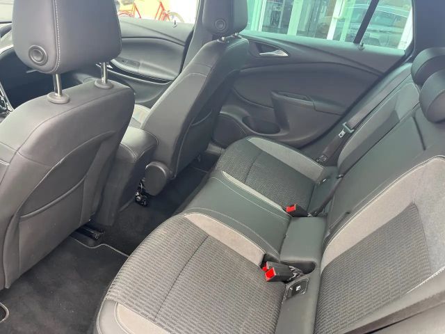 Opel Astra Elegance Sports Tourer