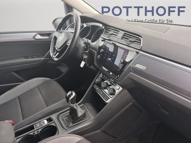 Volkswagen Touran 1.5 TSI