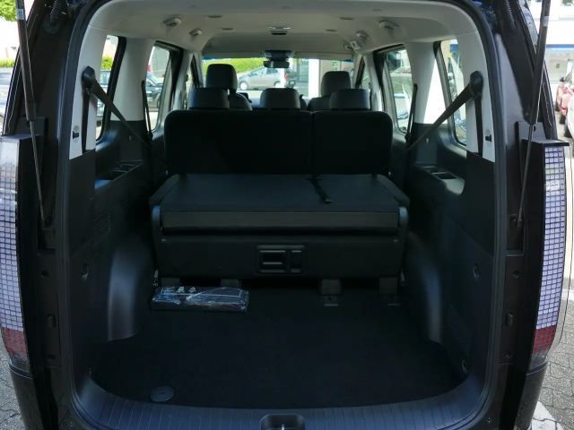 Hyundai Staria Trend