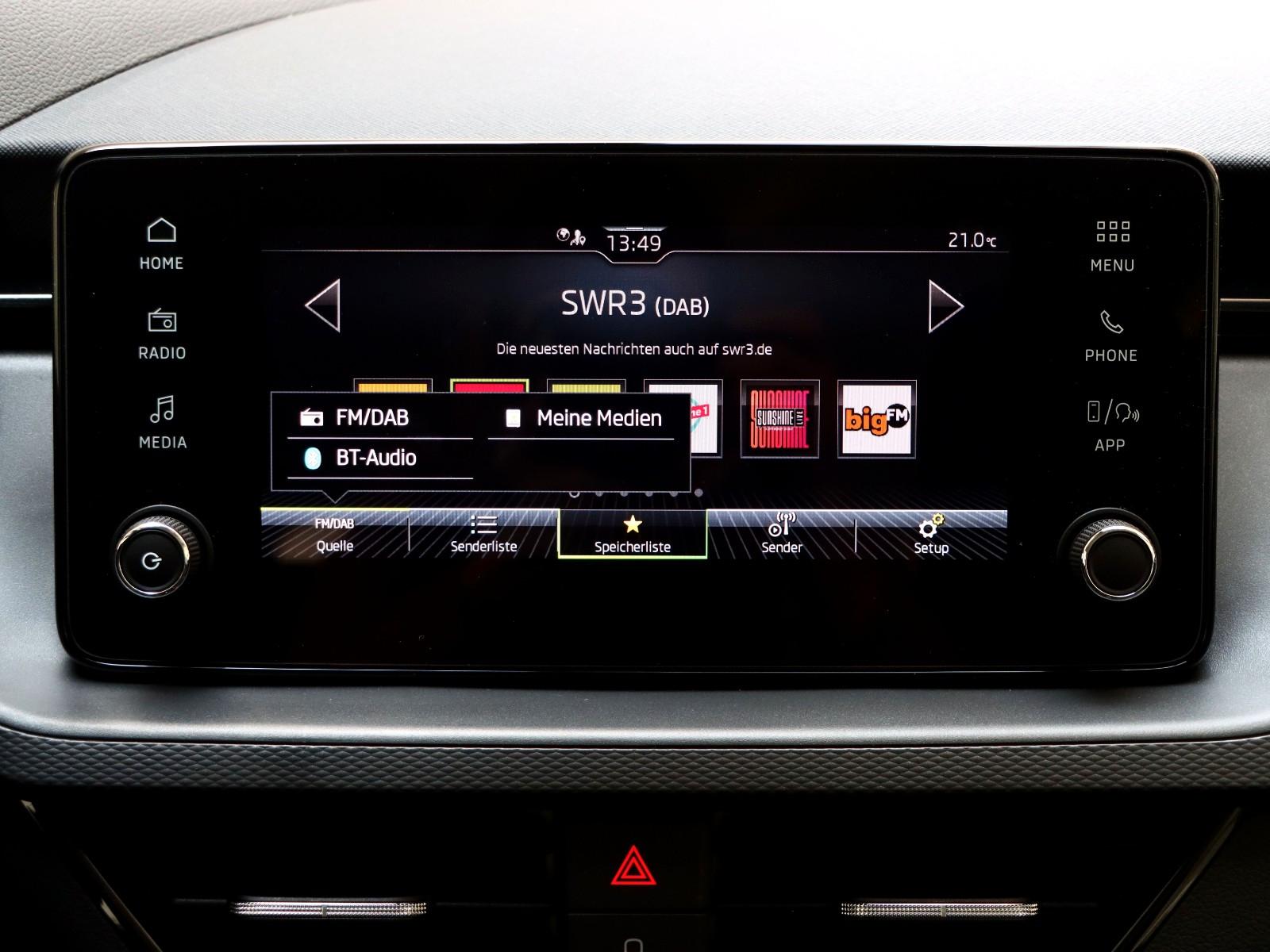 Skoda Scala 1.0 Essence DSG 116PS-AHK LED PDC Tempomat