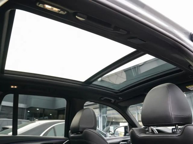 BMW X3 i Laser-Pano-ACC-HuD-Kamera-AHK