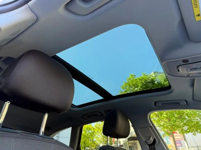 Audi A4 35 TFSI Avant S-Tronic