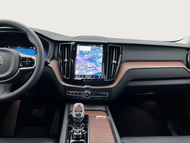 Volvo XC60 Dark Plus