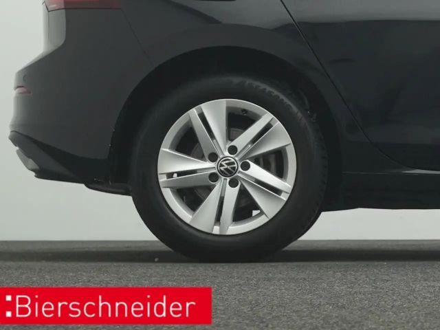 Volkswagen Golf 1.5 eTSI DSG IQ.Drive Life