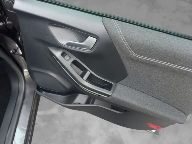 Ford Puma EcoBoost Titanium