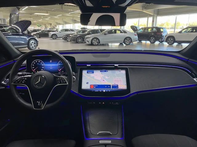 Mercedes-Benz E 200 AVANTGARDE Estate