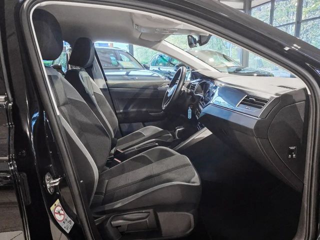 Volkswagen Polo 1.0 TSI DSG Style