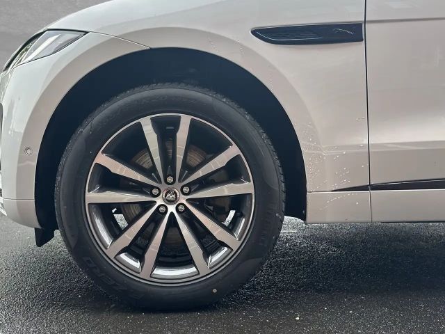 Jaguar F-Pace AWD D300 R-Dynamic